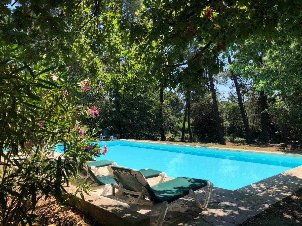 Le Clos Des Cigales Roussillon en Isere Exterior foto